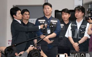 입장 밝히는 최승호 삼성전자 노조위원장