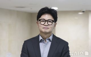한동훈, 병적기록부 공개 거부하는 안규백에 "탈영보다 심한 내용인가"