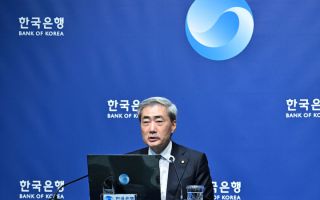 기자간담회 하는 신현송 한국은행 총재