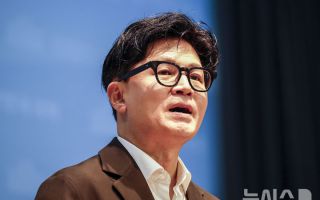 한동훈 "이재명 정권, 성난 민심 앞에 흔들려…장동혁 당권파도 싸움 동참하라"