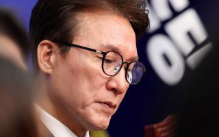 최고위원회의 참석한 김민석 더불어민주당 대표