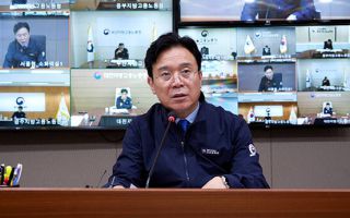 김영훈 노동장관, 삼성전자 경영진 면담…총파업 중재 나서