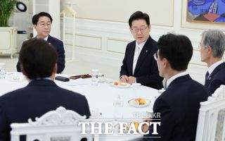 李 대통령, 4부요인과 '투표지 사태' 논의…"입이 열개라도 할 말 없는 문제"