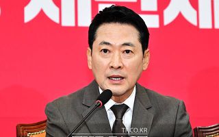 장동혁 "제미나이도 李 재판 재개해야 한다더라"…대통령 'AI 발언' 직격