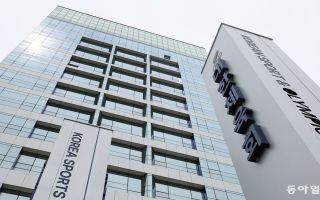 “의식불명 아들로 한밑천”…김나미 체육회 사무총장 직무정지