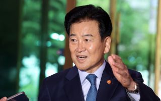 정동영 “기왕이면 北 내고향축구단 우승했으면 좋겠다”