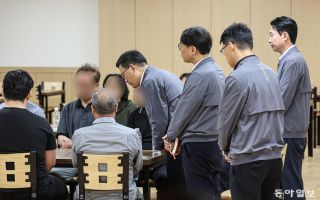“당신들이 내 아들 지옥불로 집어넣어” 유족 분노