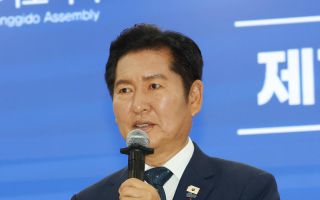 김민석 맞받은 정청래…“총리가 ‘당대표 로망’ 말한게 자기정치”