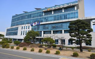 오산 공장서 60대 직원 흉기 난동…동료 숨지고 사장 중상