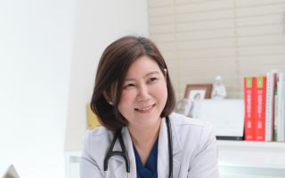 아침마다 손가락 뻣뻣하다면… 류마티스관절염 의심해야