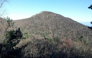 속초 설악산서 60대 등산객 10m 아래 추락사