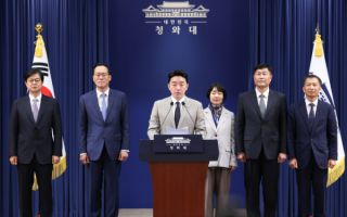 한찬식 민정·성기홍 홍보·김경자 사회수석...이 대통령, 靑 2기 참모진 임명