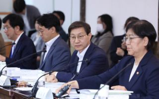 중국군 100주년에 연금 '미국 블랙리스트' 보호예수 풀려…2027년 중요