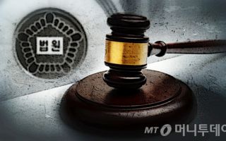 "너도 맞아봐" 지적장애인 머리 '퍽'...피날 정도로 때린 시설 종사자