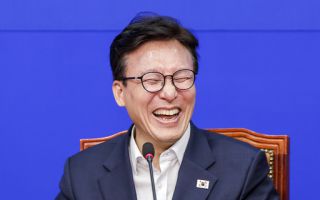'컨벤션 효과'는 없다…김민석, '메가 텐' 챙기기로 민심 회복 '시동'