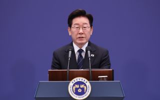 李, ‘전세 사라져야 할 제도인가’ 묻자…“사라질 것이라고 했지, 언제 사라져야 한다 했나”