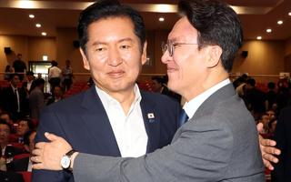 박지원 “정청래, 죽어도 전당대회 나오겠다고 한다”