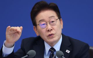 李 “세금도 떼기 전에 영업익 배분, 투자자도 못할 일… 이해 안 돼”