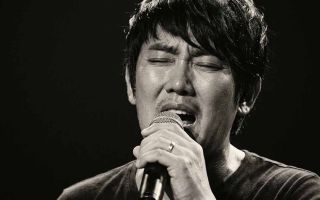 ‘10원’도 못 쓰는 이승철…결혼식 날 장부부터 압수한 ‘1000억 자산가’ 아내