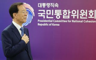 이석연 국민통합위원장 사퇴…“정권에 충성하기 위해 공직 나선 것 아냐”