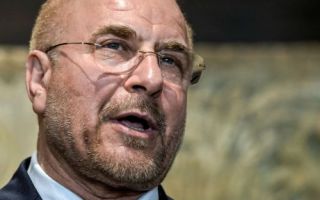 이란 "휴전연장 일방적…걸프국 美지원시 석유생산 작별"