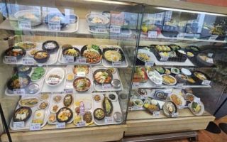 "나오자마자 인기 폭발"…푸드코트 샘플 음식, 누가 처음 만들었을까?