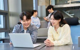 "부장님, 우리 호텔 갈까요?"…2030 직장인들 몰린 이유