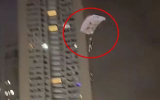 "조회수 올리려다 진짜 목숨 걸었다"…고층 아파트서 뛰어내린 인플루언서