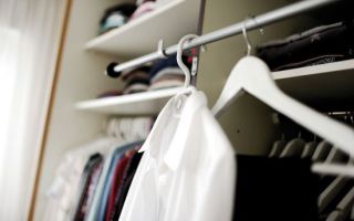 집에 굴러다니는 옷 빌려주고 월 1000만원 찍었다…美서 뜨는 '이 부업'