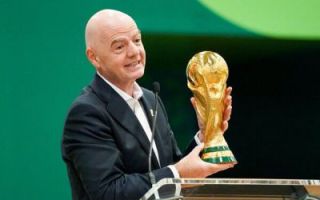 "축구를 팔아먹겠다고?"…FIFA 지분 매각 계획 결국 백지화