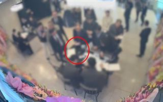 "축의금 아까 냈다니까" 어르신 말만 믿었는데…결혼식장 노린 '가짜 하객들'