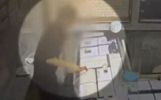 "하이닉스 주식 사준 부모님께 선물한다더니"⋯위조지폐 들고 금은방 턴 10대