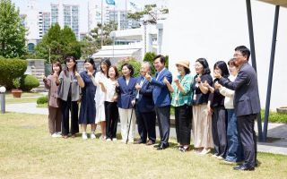 김동연 "복지 현장과 함께 '사람 사는 세상' 완성하겠다"