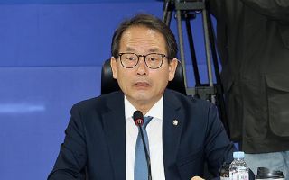 與, 백악관 총격사건에 "美에 위로…어떤 폭력도 용인 안 돼"