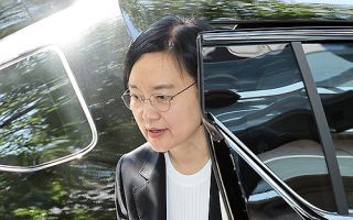 한성숙 총리 후보자 "주택 처분 진행…계속 내놓고 있다"