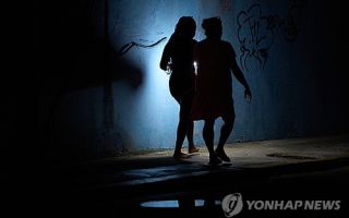 쿠바, 전력망은 복구했지만…수요의 절반도 공급 못해