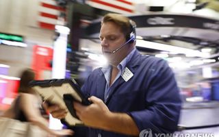 UBS "S&P500 연말 8,100 간다"…기존 전망치 7,500서 상향