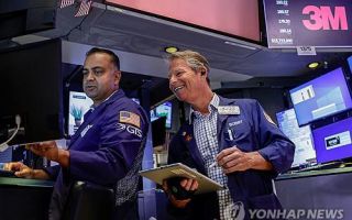 美증시, 금리인상 기대론 후퇴에 상승…S&P500 사상최고치 마감