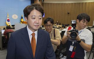 與 "일부 유튜브 '이준석 민주당 합당설' 전혀 사실 아냐"