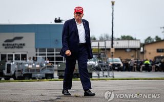 트럼프, 또 캐나다 때리기…"제트기, 美서 안 만들면 못 판다"