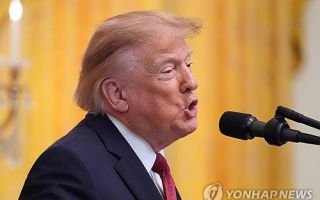 트럼프, 우군 폭스뉴스까지 비난…"민주당 출연시켜 내 험담"