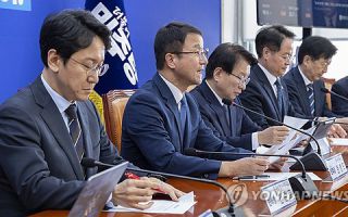 與, "전두환 내란 아니다" 김태규에 "망언" 맹비난…징계안 제출