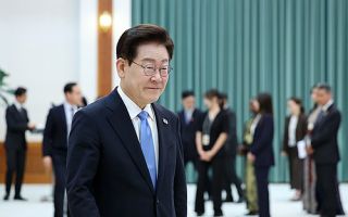 靑 "이 대통령, 근저당 이자 받지 않기로…증여세 규정 따라 처리"