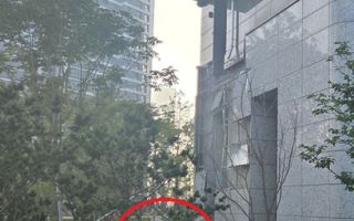 신축 아파트 외벽 테라스가 '와르르'…준공 1년 반 만에 사고