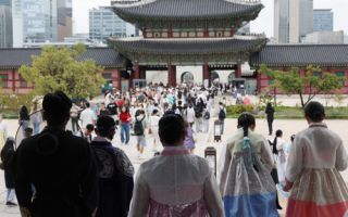 직장인 10명 중 1명은 추석 연휴 하루 반납