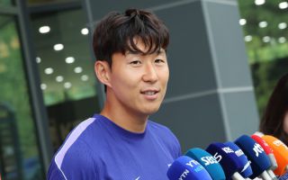 '병역 특례 자랑' 대표팀...8년 전 손흥민은 '겸손·애국' 모드