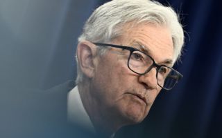 파월 시대 막 내렸다…금리 동결 속 30년 만 ‘역대급 이견’ 분출