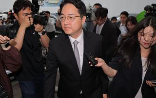 法, 심우정 전 검찰총장 구속영장 기각…"도주·증거인멸 염려 없어"