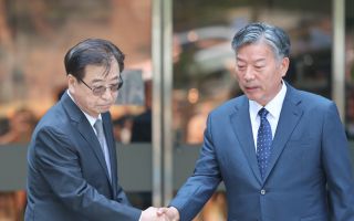 '서해 공무원 피격' 서훈·김홍희 2심도 무죄...유족 "국제형사재판소에 제소할 것"