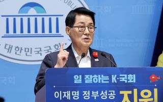 박지원 "유시민 약발 떨어져…과유불급, 이제 그만해야"